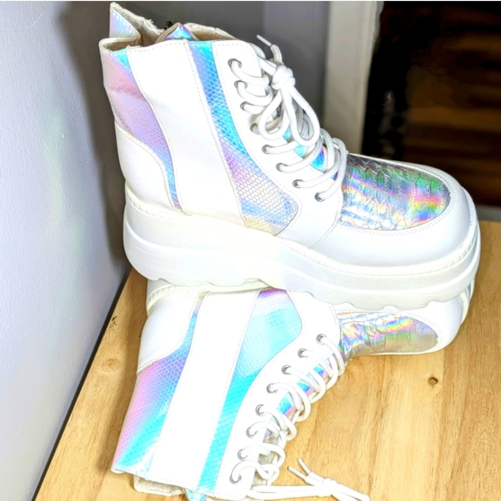 White Holographic Platform Boots Women's Size 42 European NWOT